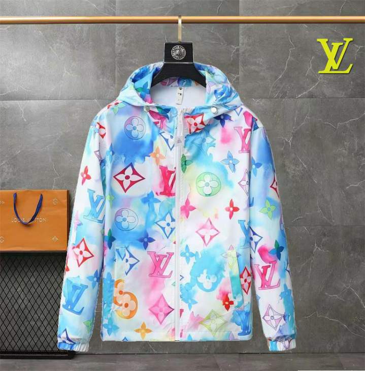 Picture of Louis Vuitton Jackets _SKULVM-3XL12yn0532569